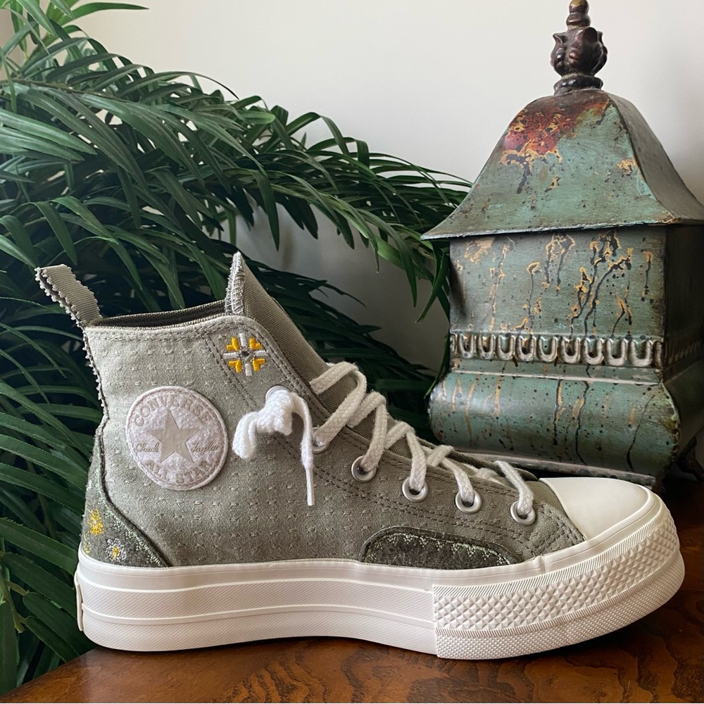 Converse Chuck Taylor All Star Lift Platform High Top Floral Green Sneakers - Picture 9 of 9